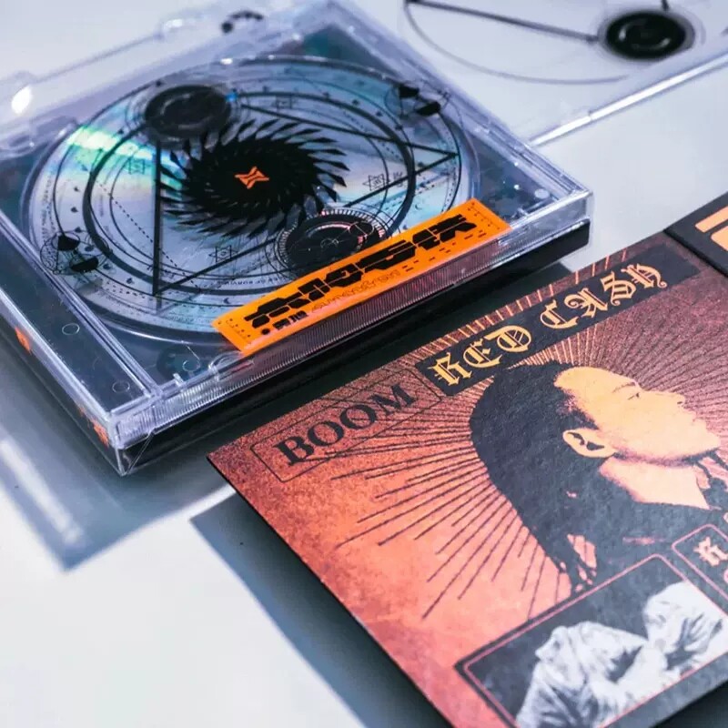 正版唱片 黄旭 2019新专辑《太阳与铁》CD+歌词本
