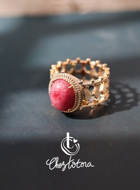 Chez Totora法国正品粉红蔷薇石纹理花边鹅蛋形复古贵气镂空戒指