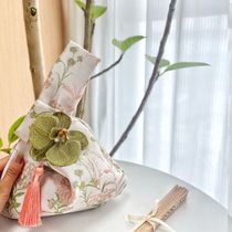 Wedding Back Gift Bag Wedding Delight Sugar Bag New Chinese Companion Gift Bag Wrist Bag bridesmaid accompanied by hand handbag Sugar Box