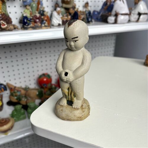 陶瓷喷水童子小孩尿尿鱼缸假山摆件流水盆鱼缸景观吸水石盆景装饰 - 图0
