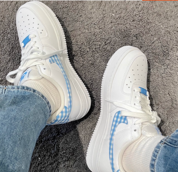 Nike耐克女鞋Air Force1空军一号AF1白蓝低帮休闲板鞋DZ2784-100-图2