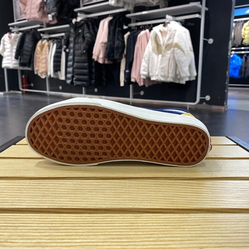 VANS范斯正品男女鞋22冬新款彩色灯芯绒休闲低帮板鞋 VN0A5KRF94M - 图1