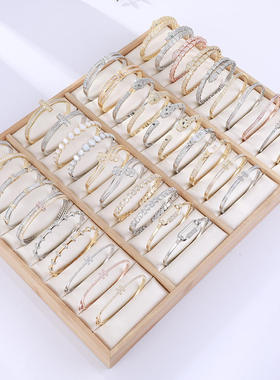 纪家扭曲螺旋波浪手镯女生高级感