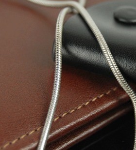 女士钨金项链情人节礼物切面吊坠