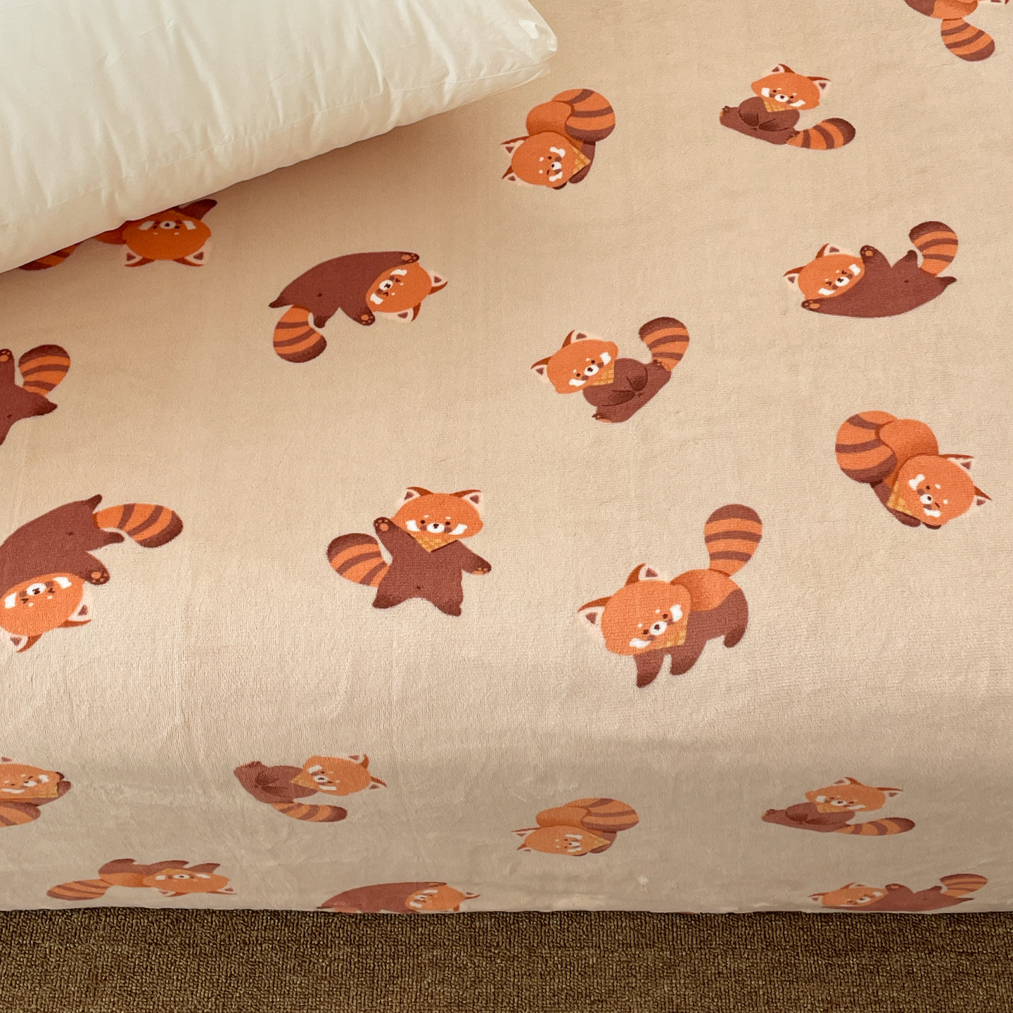 小熊猫の家 可爱冬日奶油绒床单床笠温暖红棕色加厚保暖1.5米单件,淘宝优惠券,粉丝福利购,淘宝优惠卷