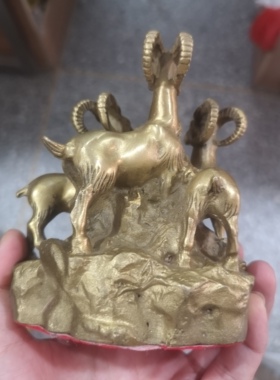 仿古做旧黄铜三羊开泰铜摆件家居办公摆设真铜影视道具