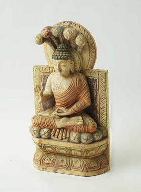 老木精雕释迦牟尼佛像摆件