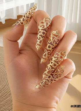 个性夸张新款饰品镂空花纹锥形