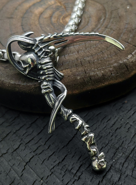 钛钢死神镰刀项链锁骨链吊坠