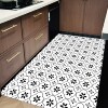 American second-hand PVC waterproof and oil-proof cuttable floor mat
