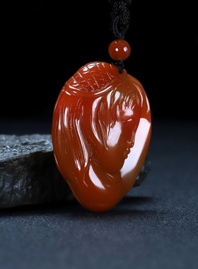 天然吊坠原石凉山南红玛瑙