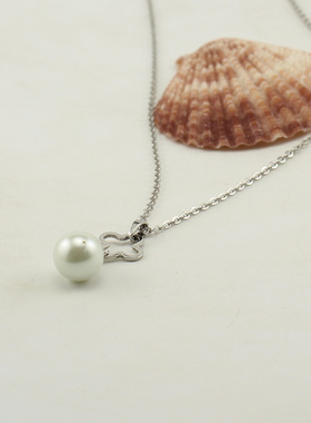 批 发洗不掉色四叶草吊珍珠项链轻奢小众设计锁骨链女气质毛衣链