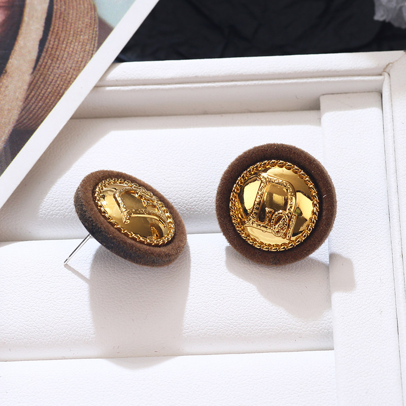 圆形丝绒秋冬耳环2026新款爆款高级感轻奢小众纽扣耳钉复古耳饰,淘宝优惠券,粉丝福利购,淘宝优惠卷