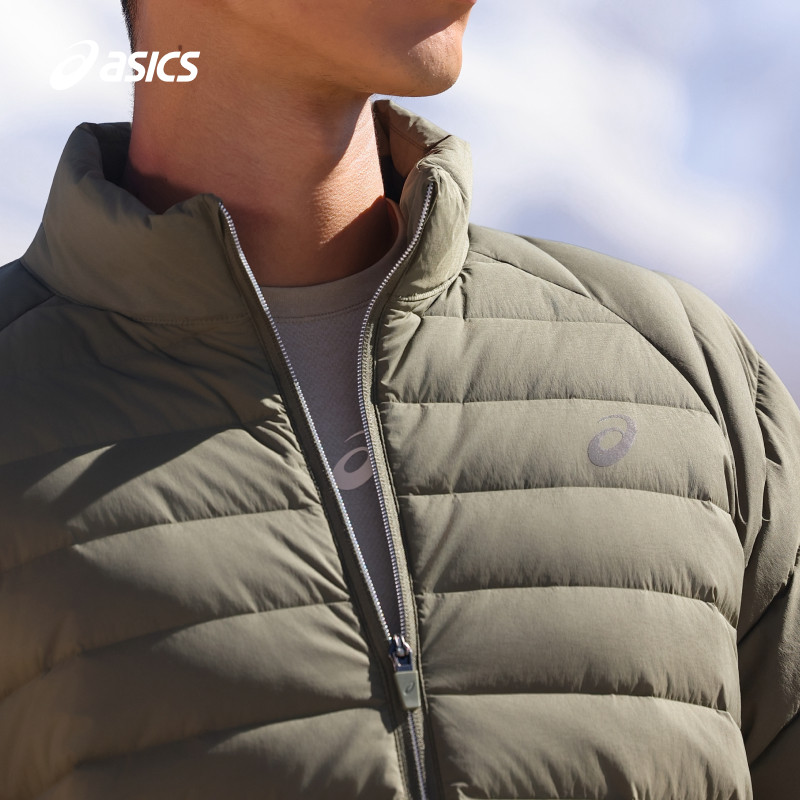 ASICS亚瑟士新款男式运动轻量羽绒服御寒保暖羽绒夹克外套
