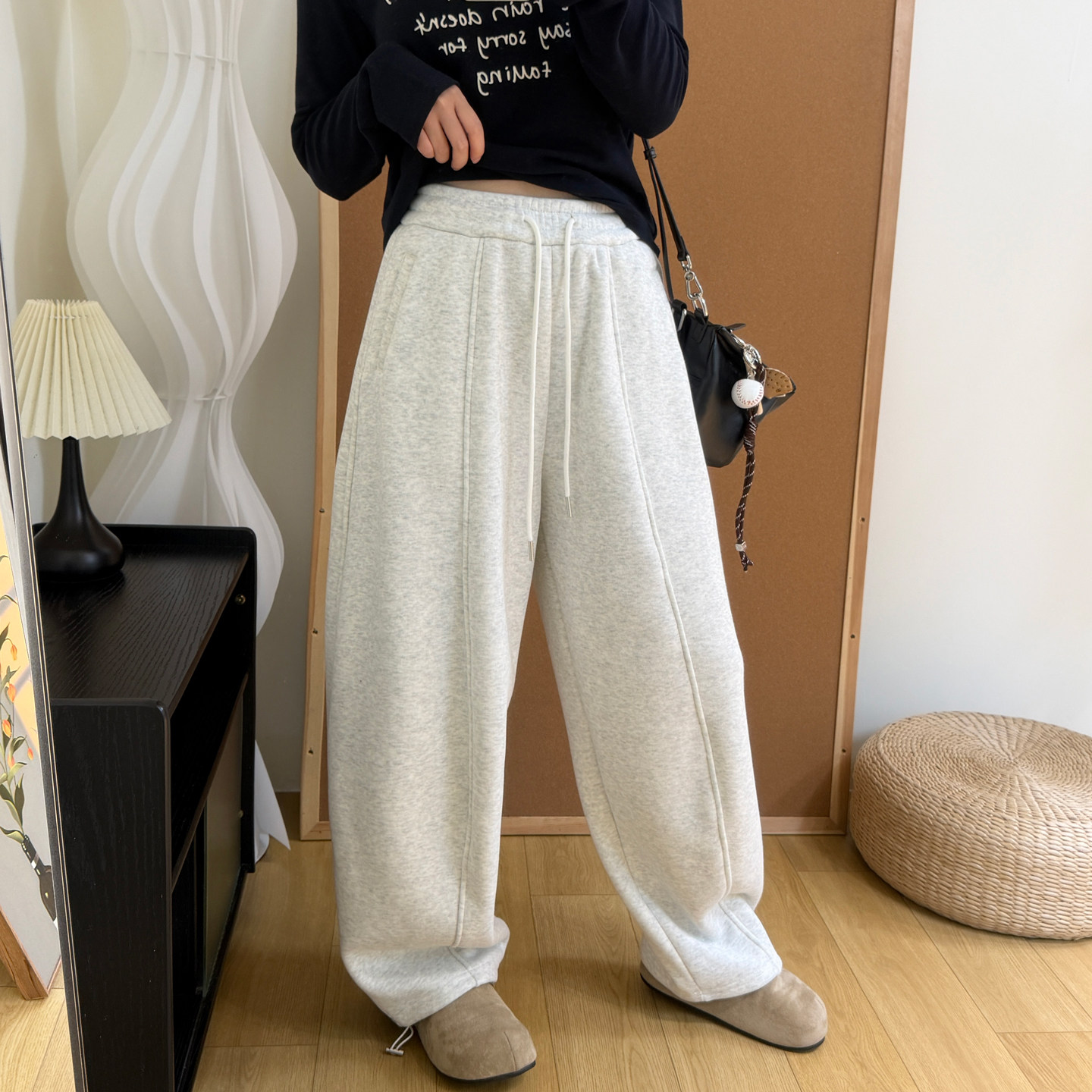 慵懒风抽绳阔腿束脚两穿卫裤女冬季松紧腰加绒加厚保暖纯色休闲裤,淘宝优惠券,粉丝福利购,淘宝优惠卷