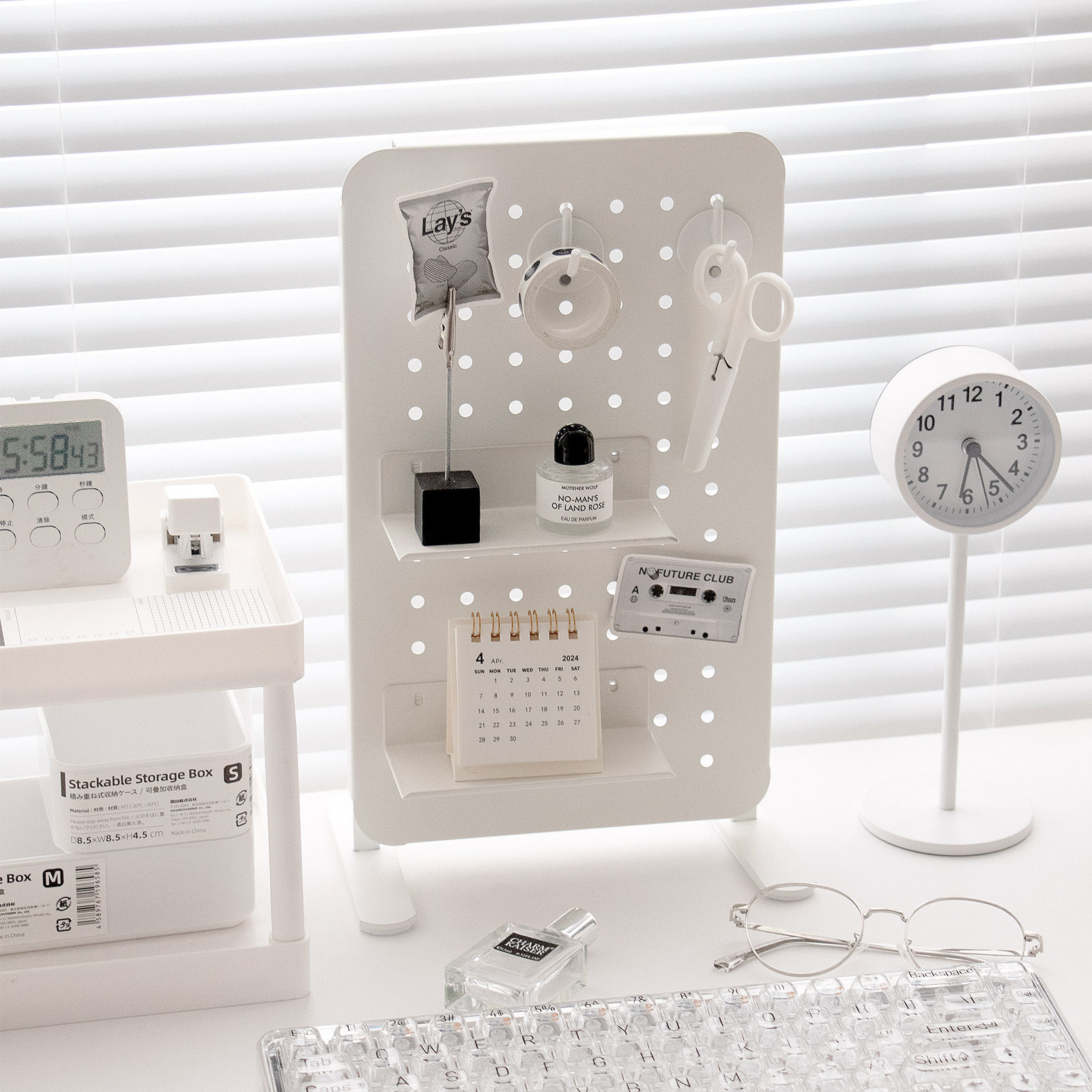 Perforated board small plate metal magnetic storage rack