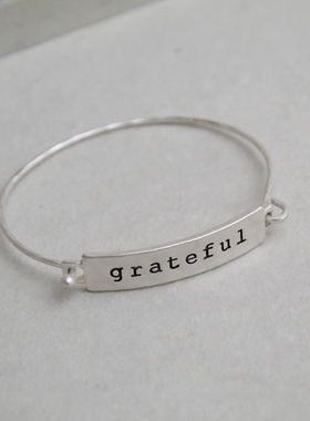 欧美复古字母细圈手镯女款