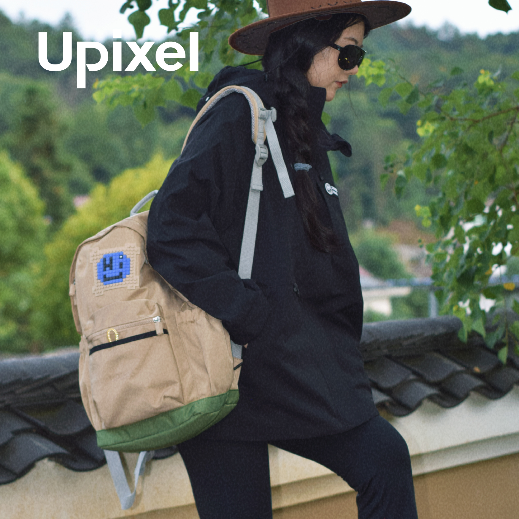 upixel双肩包女新款DIY大学生轻便大容量户外男旅行包青少年书包 - 图1