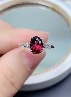 纯银镶嵌天然镁铝石榴石戒指