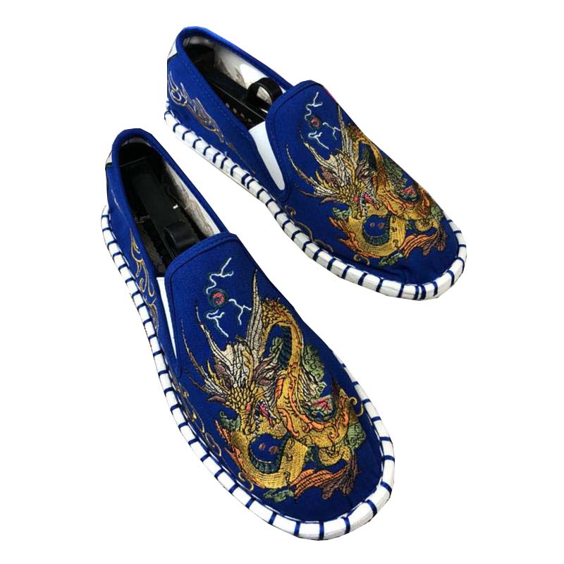 新款刺绣老北京布鞋男一脚蹬社会精神小伙懒人情侣中国风绣花国潮 - 图3
