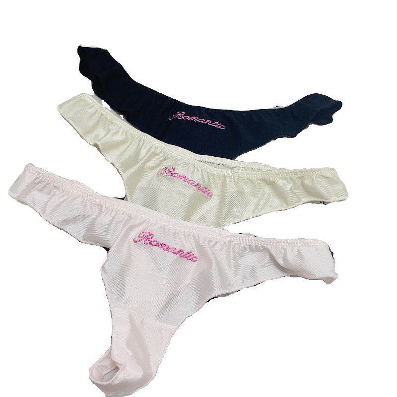 纯欲丁字裤性感字母冰丝缎面时尚刺绣法式欧美辣妹女士无痕T内裤,淘宝优惠券,粉丝福利购,淘宝优惠卷