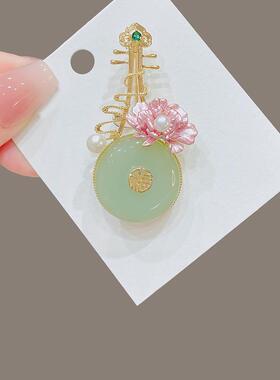 奥特莱斯品牌折扣店撤柜清仓捡漏和田玉琵琶胸针outlets女配饰潮6