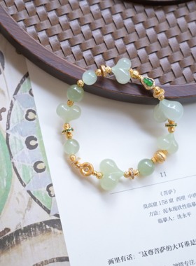 一念·设计「清波」国风设计款爱心碧玉手串