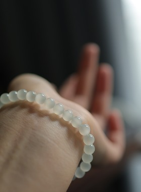 天然和田玉冰白6mm圆珠手串