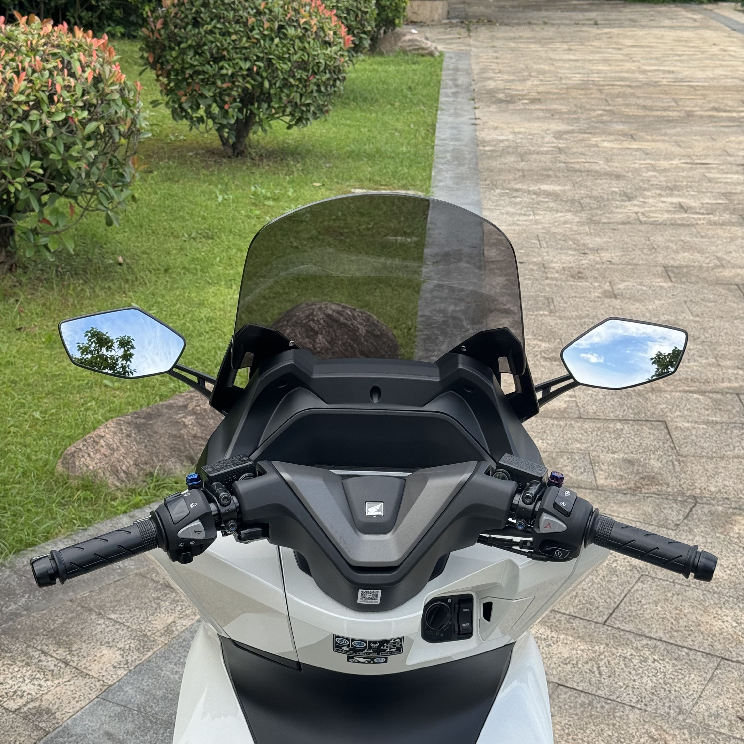 适用25款本田PCX160改装佛沙前脸风挡 PCX125前置后视镜 加高风挡 - 图0
