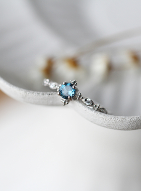 轻奢天然伦敦蓝托帕石托帕石戒指