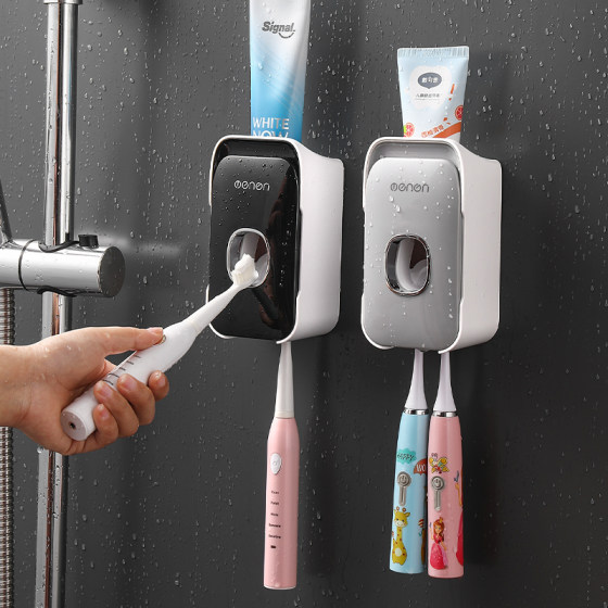 Automatic toothpaste squeezer toothbrush holder welfare artifact for lazy people