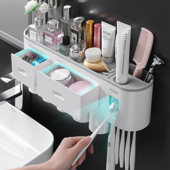 Toothbrush rack without punching mouthwash cup for brushing toothpaste
