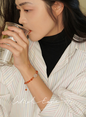 荒野鹰玉兔天然玛瑙手链原创手串