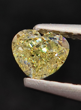 0.504ct天然黄钻爱心形裸钻