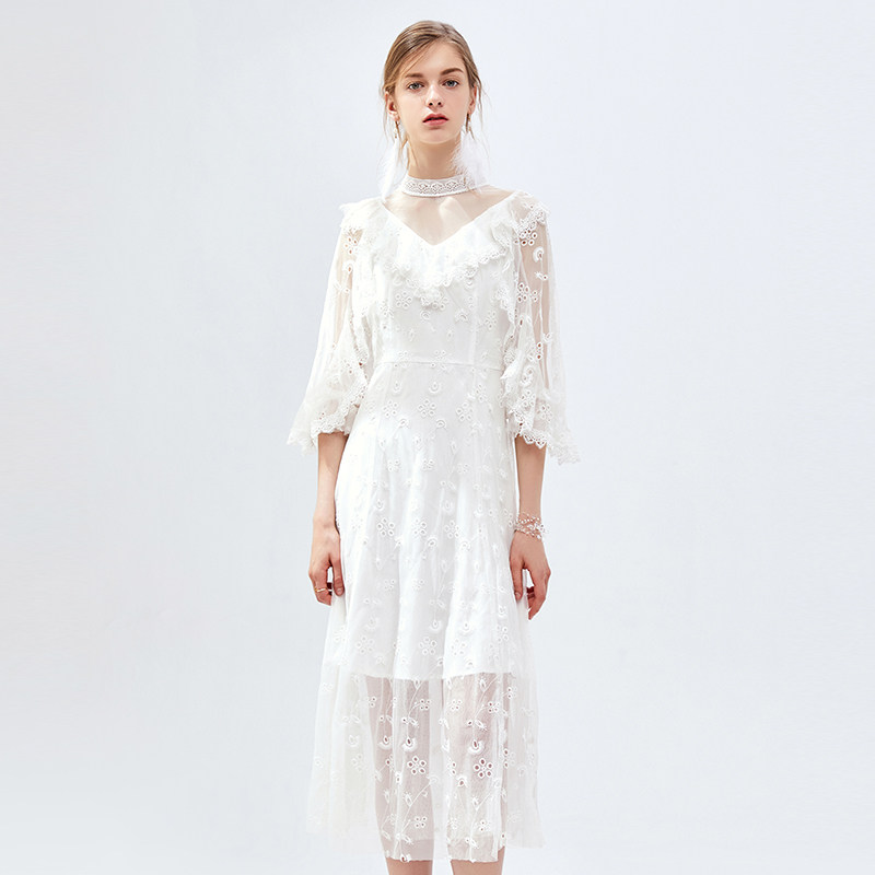 水云间蕾丝网纱新款白色甜美连衣裙 sedate连衣裙