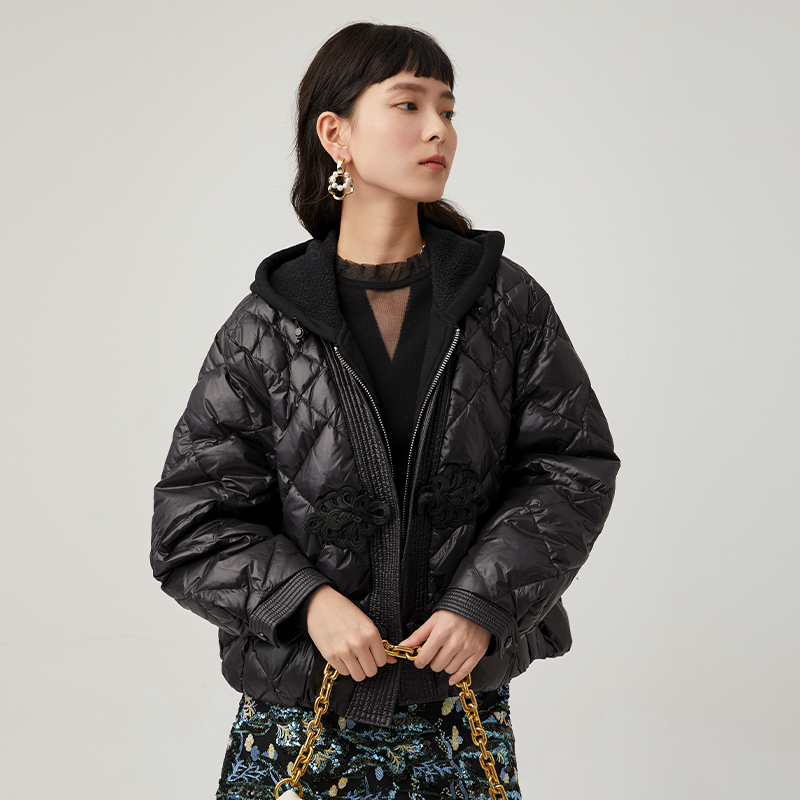 水云间女装2021冬季新款时尚设计感 sedate羽绒服