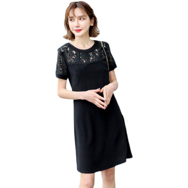 Large size A skirt with lace crochet stitching to reduce age and look slimmer