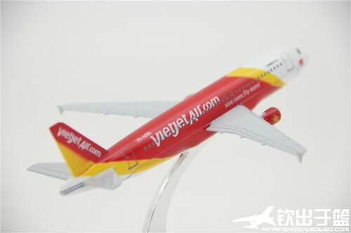飞机模型 空客A320 越南航空 VietJet A320 越捷航空 合金 16厘米 - 图2