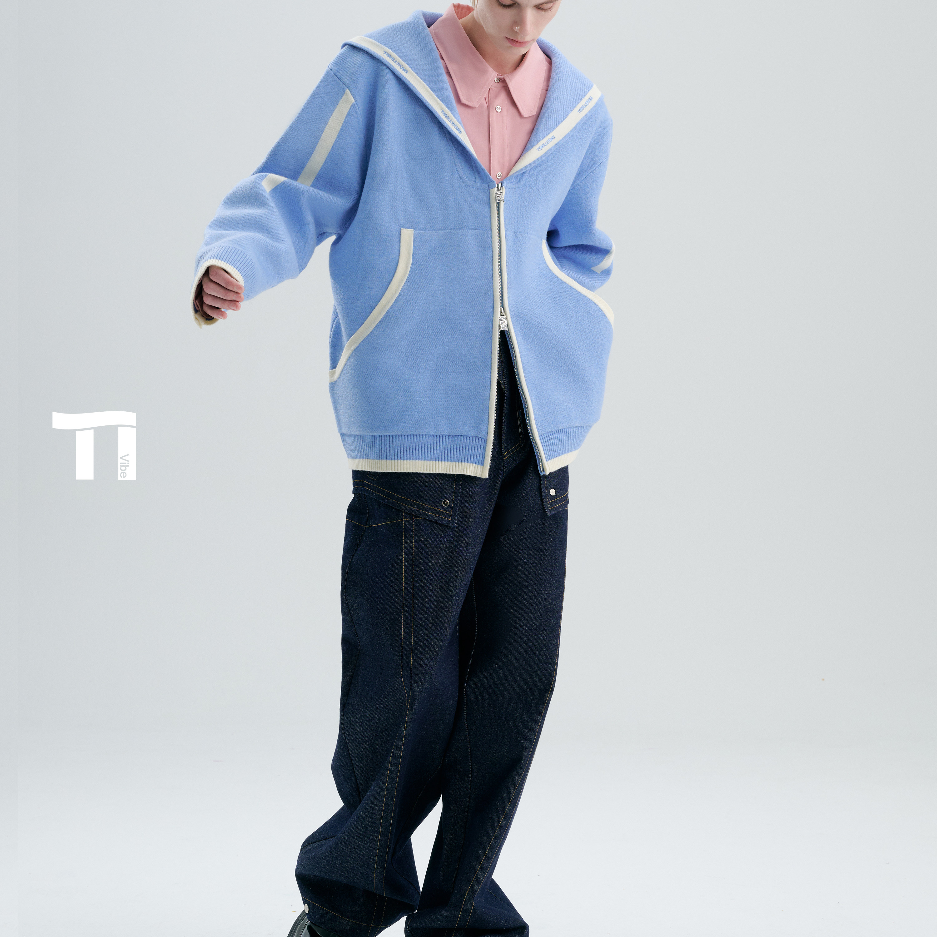 启世录TIWILLTANG“钰珏净谧”航迹翎线领间昭熙条纹解构撞色开衫,淘宝优惠券,粉丝福利购,淘宝优惠卷