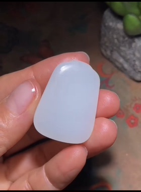 天然精品新疆和田玉籽料悟道如来佛一级白过灯正品带证书全国复检