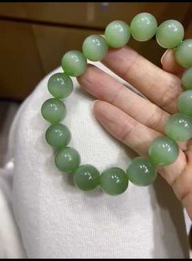 高品质和田玉碧玉圆珠手串稀少的粉绿带猫眼颜色暴眼冰感十足12mm