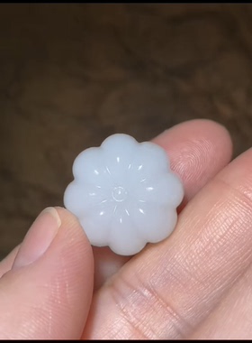 精品新疆和田玉籽料南瓜珠•福韵天成 一级白细油性脂粉好20*18mm