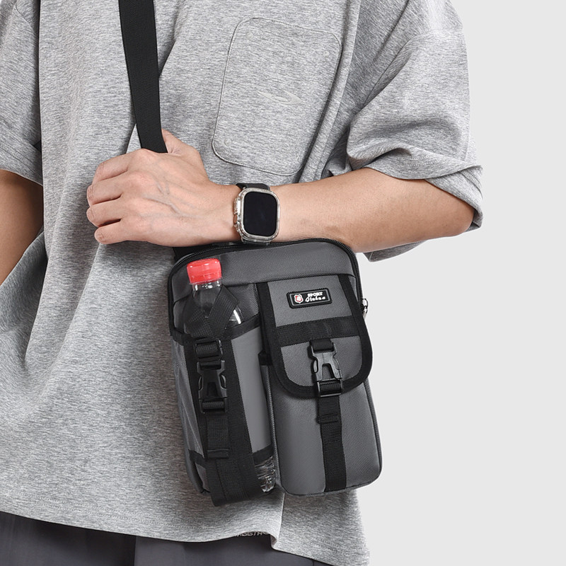 2025 new versatile men's external water cup bag