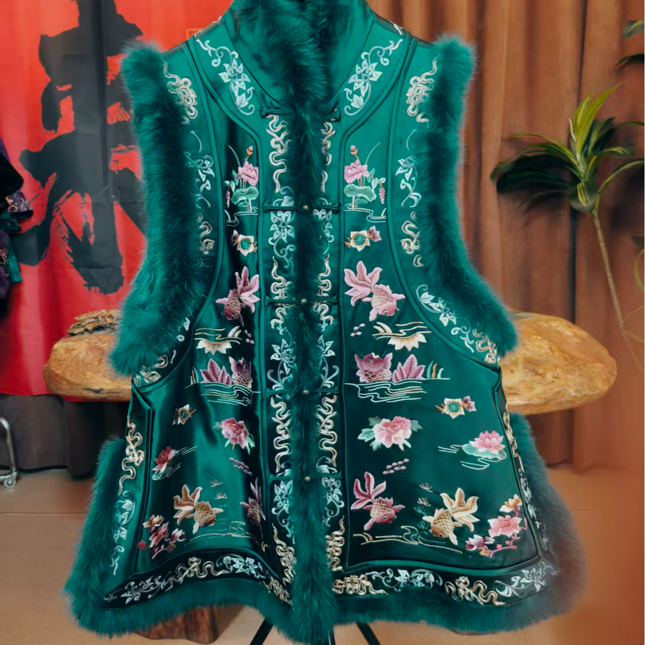 25350新款满绣金鱼满堂棉汉服马甲,淘宝优惠券,粉丝福利购,淘宝优惠卷