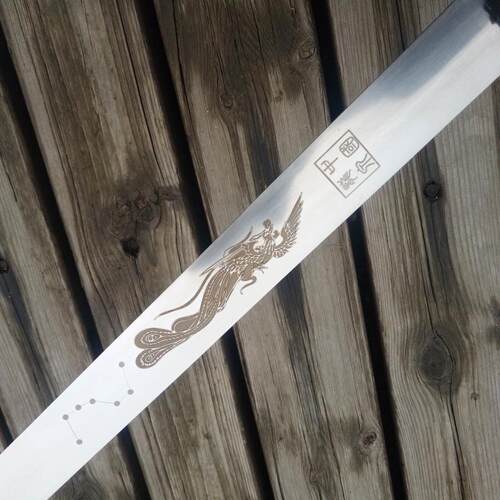 龙泉市 晨练不锈钢太极剑 双鱼蝙蝠软双剑龙凤剑雌雄双剑 未开刃 - 图1