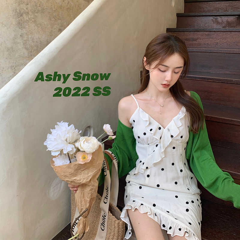 Ashy Snow【福利折扣现货】半熟恋人 波点荷叶边不规则吊带连衣裙