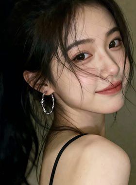 巷南999银针碎冰冰素圈耳环高级