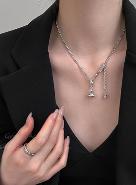 立体土星吊坠项链女2025新款高级