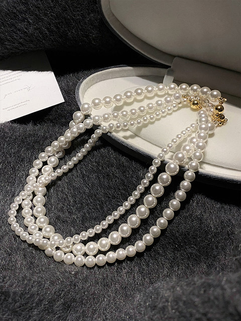 Shijiao white magnetic buckle pearl necklace women's 2026 new clavicle chain light luxury temperament cheongsam neck chain accessories