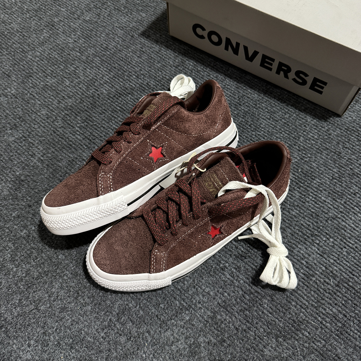 匡威Converse One Star低帮翻毛皮红棕色休闲运动滑板鞋A05323C - 图2